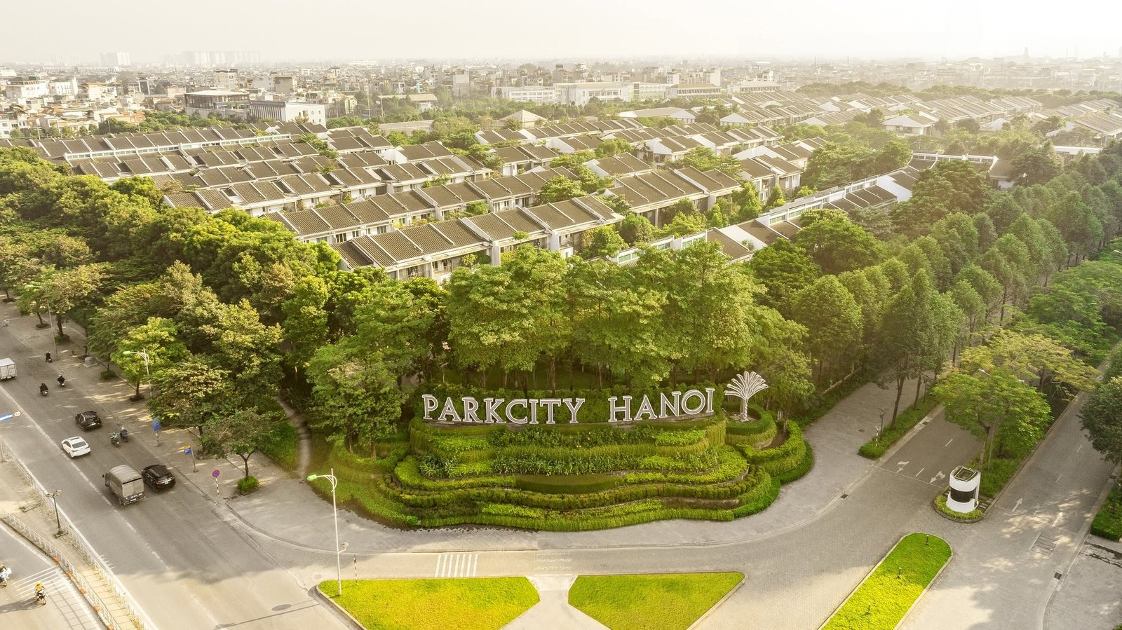 Trung tâm thương mại The LINC tại ParkCity Hà Nội về đêm