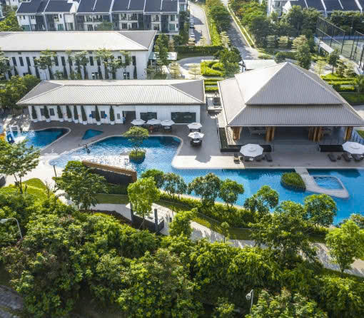 Khu bể bơi ParkCity Club nhìn từ trên cao