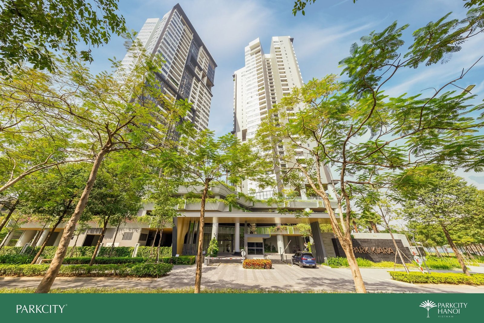 Cảnh quan cây xanh và biệt thự tại ParkCity Hà Nội
